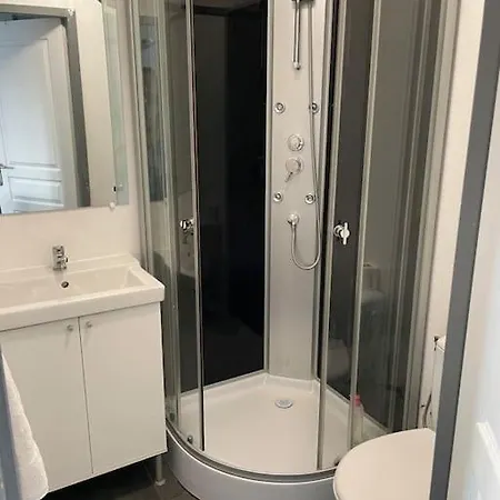 דירה Studio1 Proche Fac Climatise אלבי